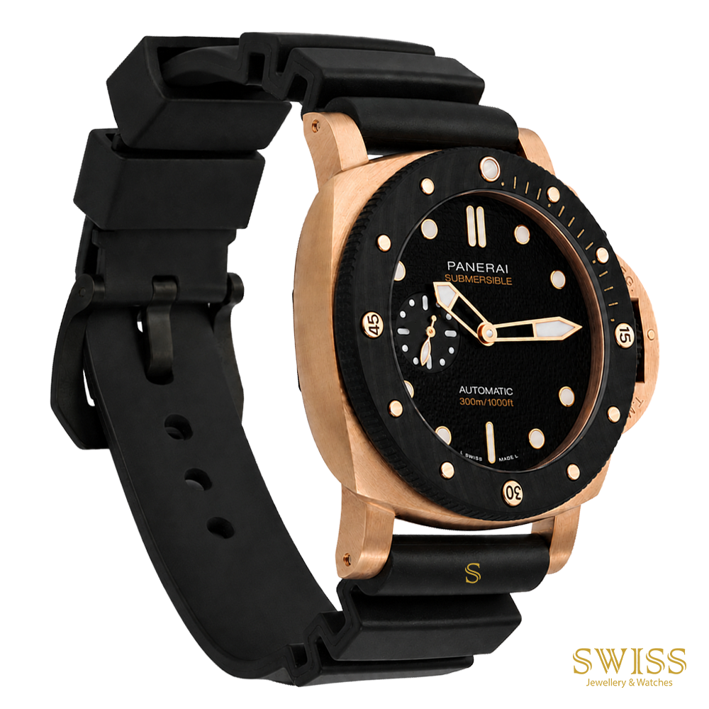 Panerai Submersible Goldtech™ 42mm Black Dial